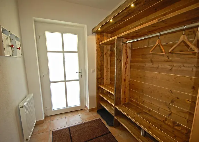 公寓 Seasons By In One